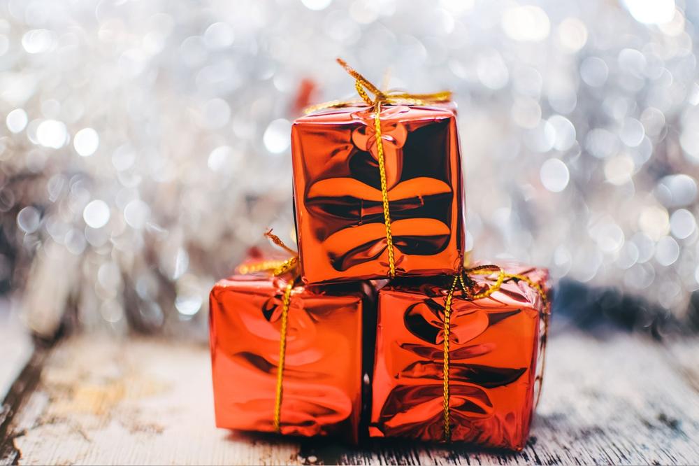 christmas gift-ecf8c8274e624c029017ce69a5f4a917.jpg christmas gift